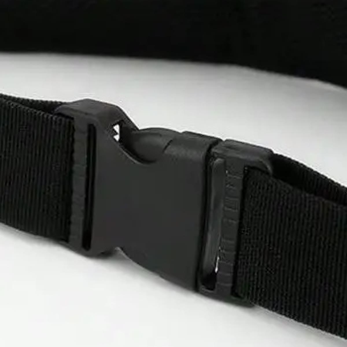 Close-up van de gesp op de band van de running belt
