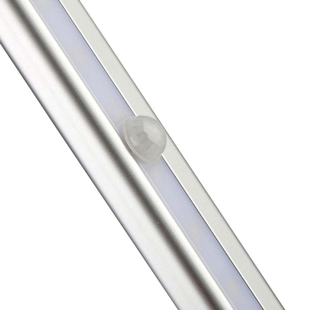 Close-up van de bewegingssensor in het midden van de ledstrip