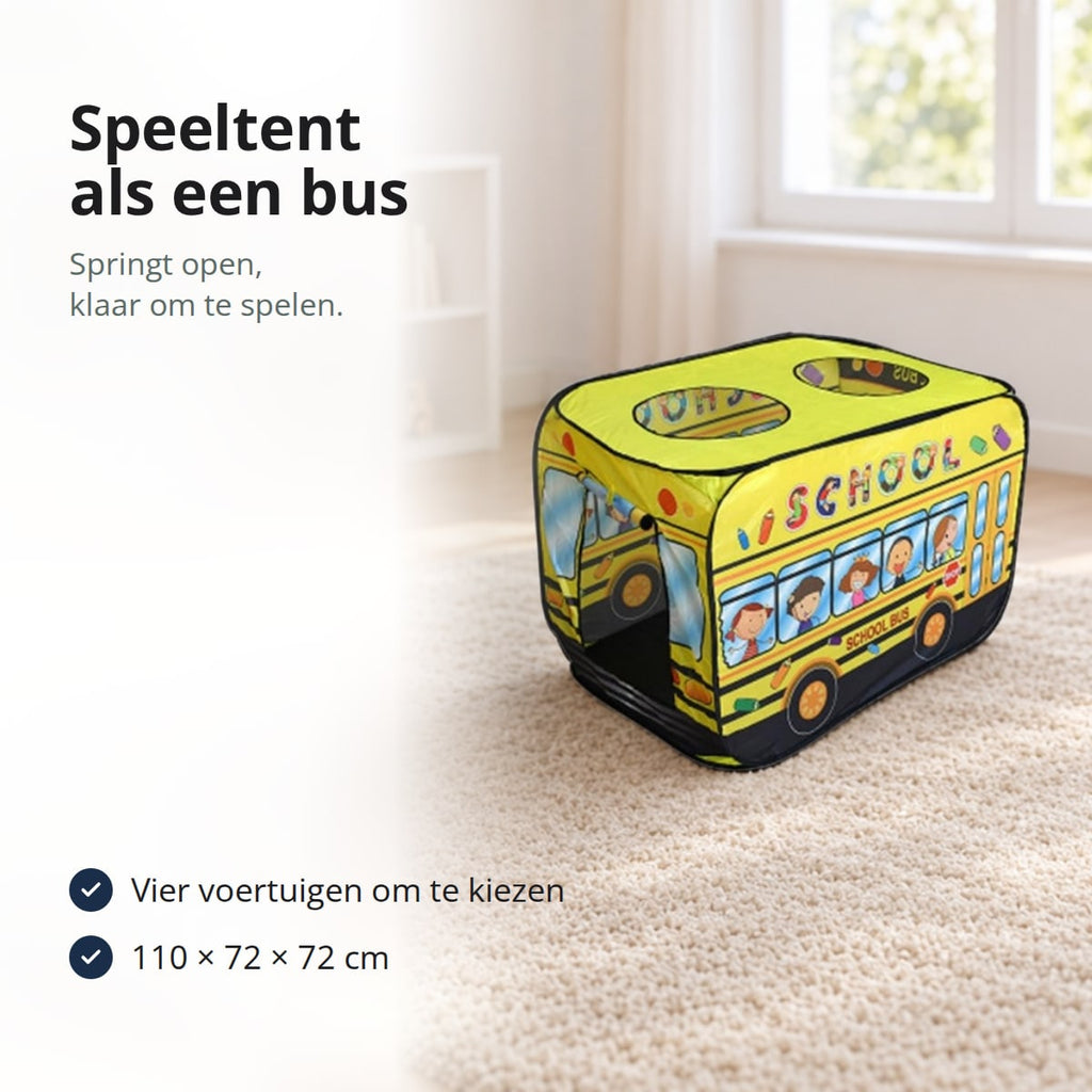 Gele speeltent in de vorm van een schoolbus in een lichte kinderkamer
