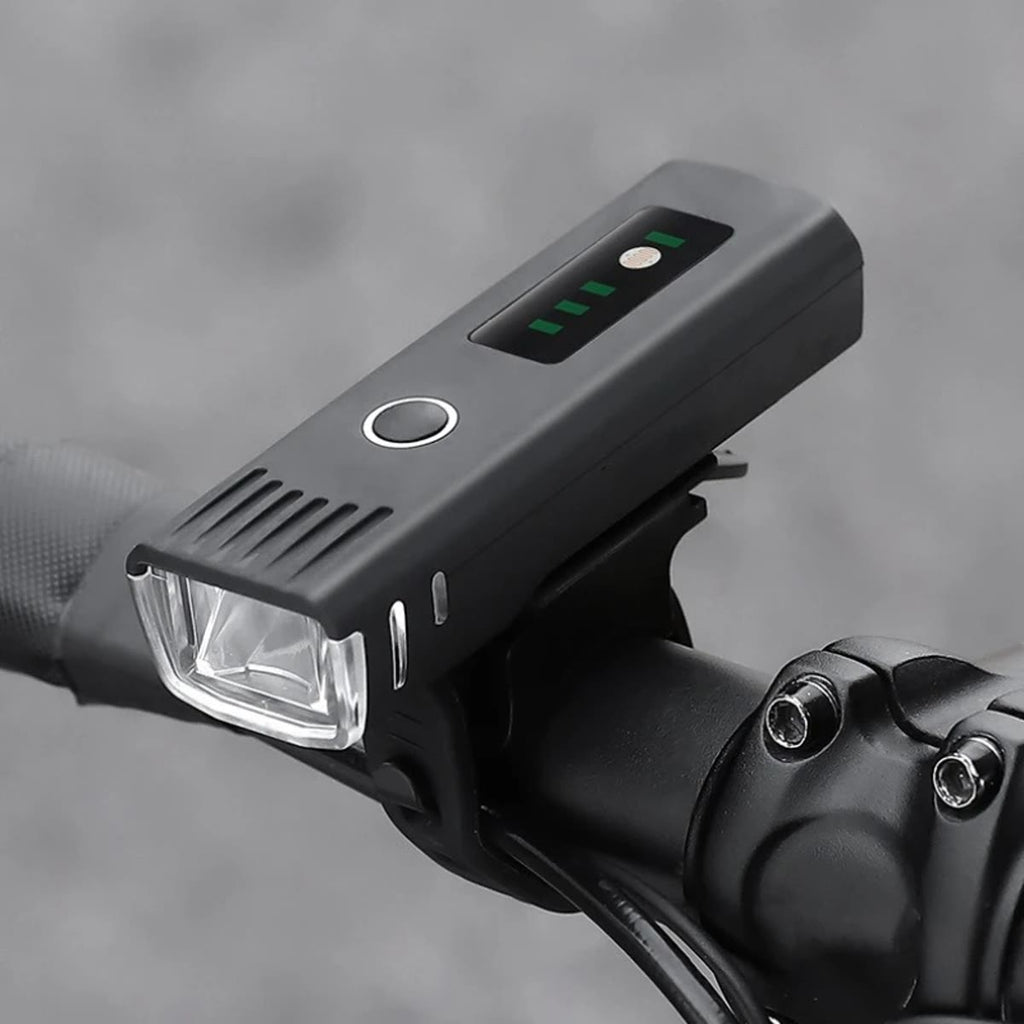 Fietslamp voor, gemonteerd op het stuur, met batterij-indicator en knop bovenop