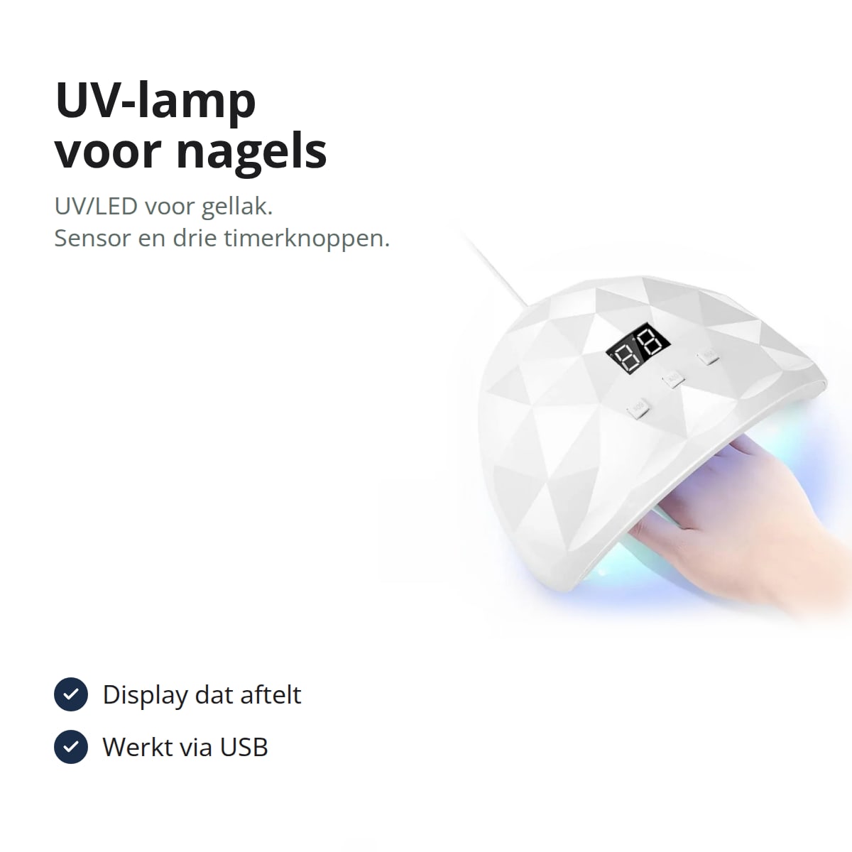 Witte UV-lamp voor nagels met display boven een hand met gellak, met de tekst: display dat aftelt, werkt via USB